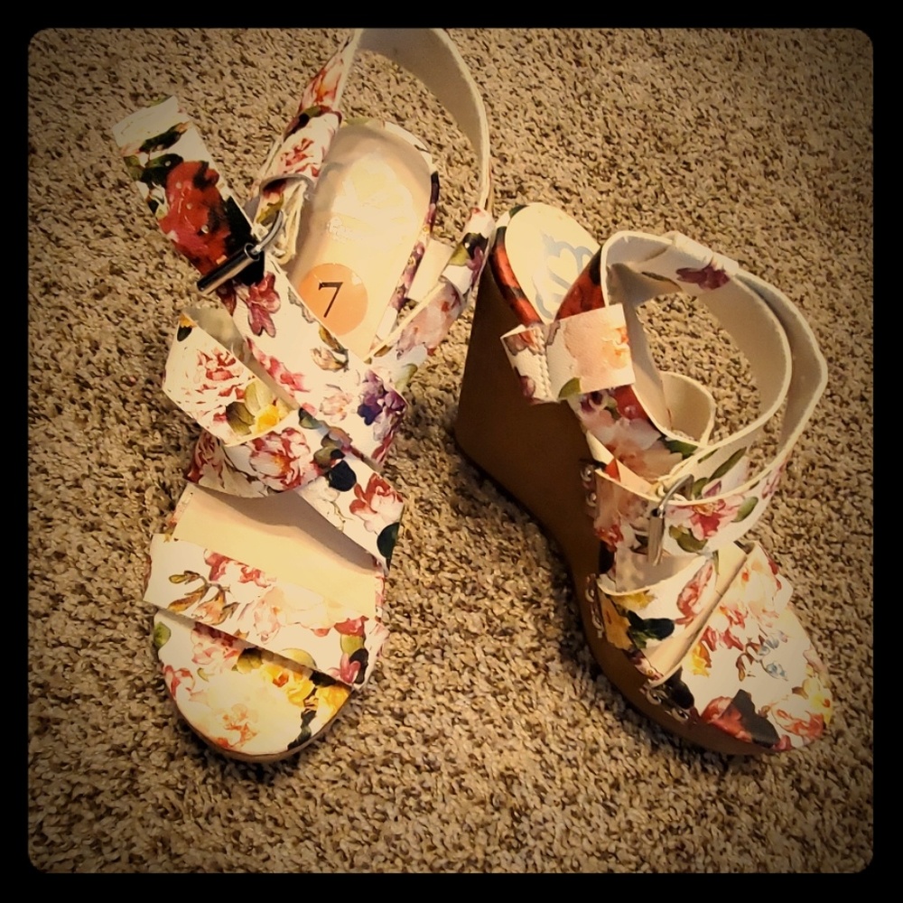 Super cute wedges